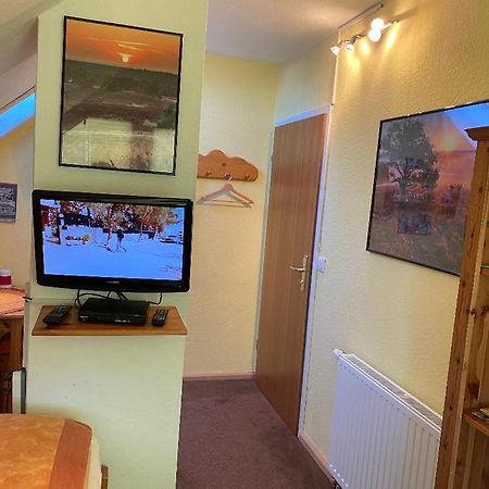 Gemuetliches Zimmer Zentral In Der Lueneburger Heide Schneverdingen Eksteriør bilde