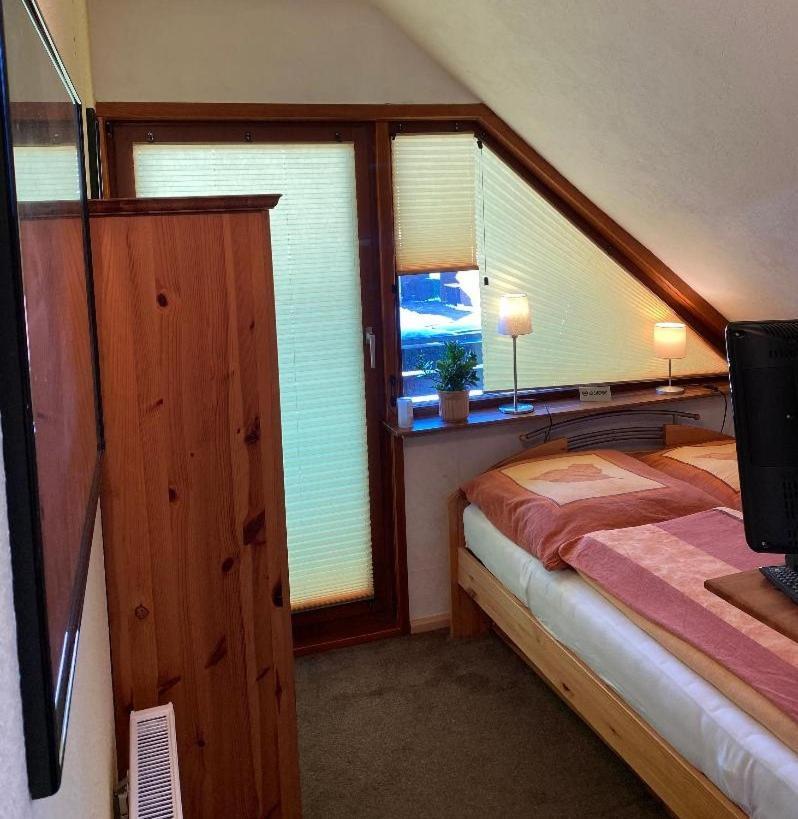 Gemuetliches Zimmer Zentral In Der Lueneburger Heide Schneverdingen Eksteriør bilde